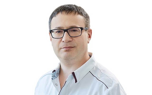 Устер Михаил Александрович