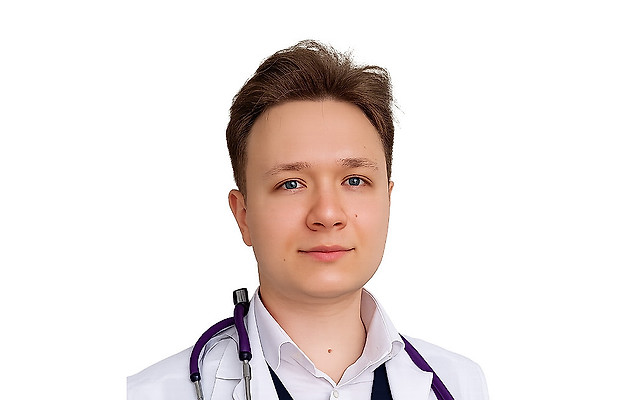 Лапшин Максим Алексеевич